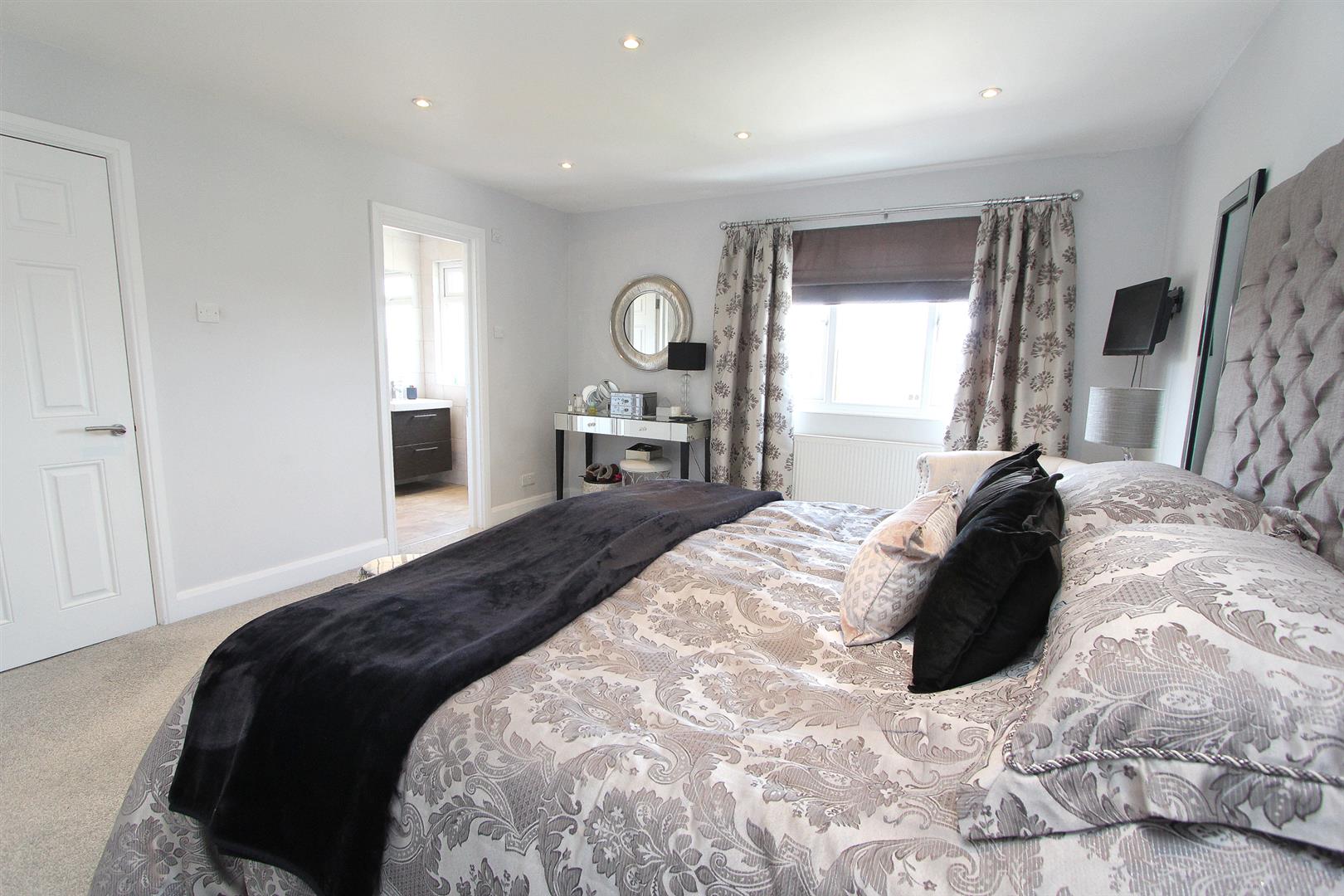Sandy Lane South, Wallington
